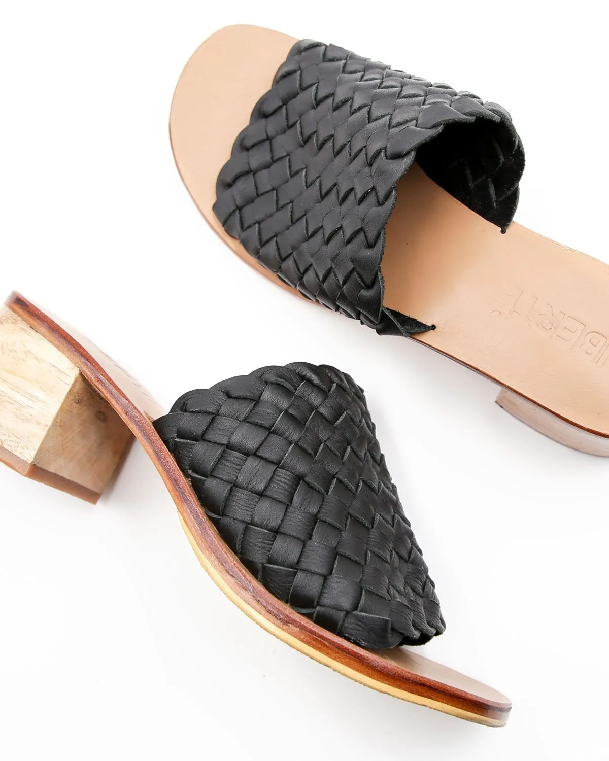 Santorini Woven Mule - Black