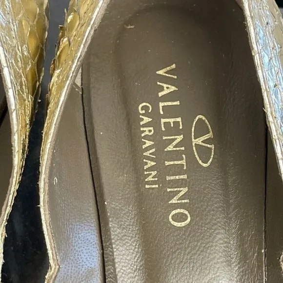 Valentino goldsnake low heel